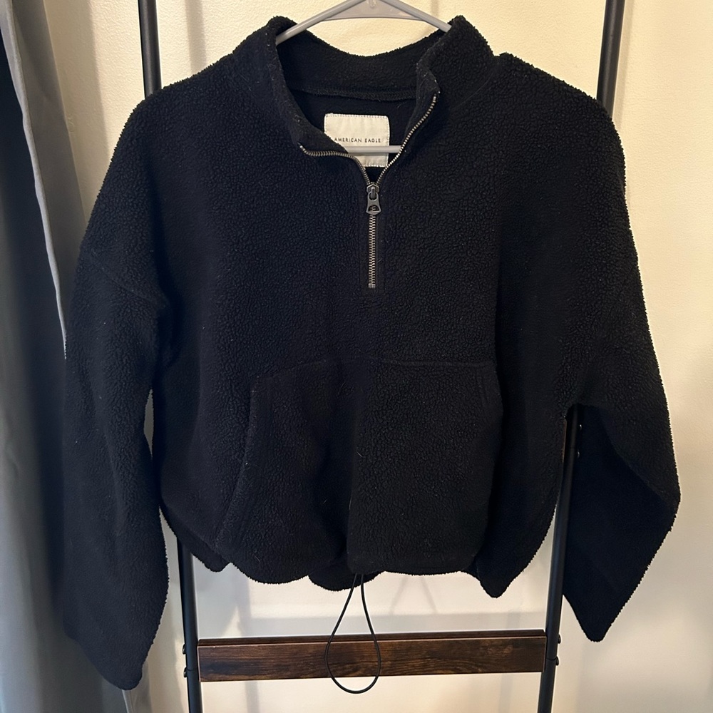 American Eagle Crop Pulllover